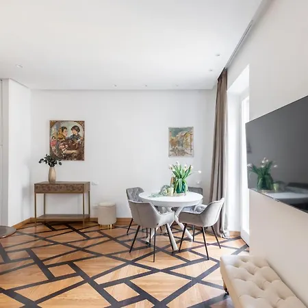Iflat Luxury Navona Apartment Rome