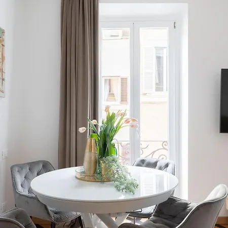 Iflat Luxury Navona شقة روما