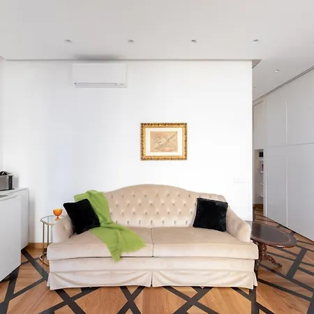 Iflat Luxury Navona روما